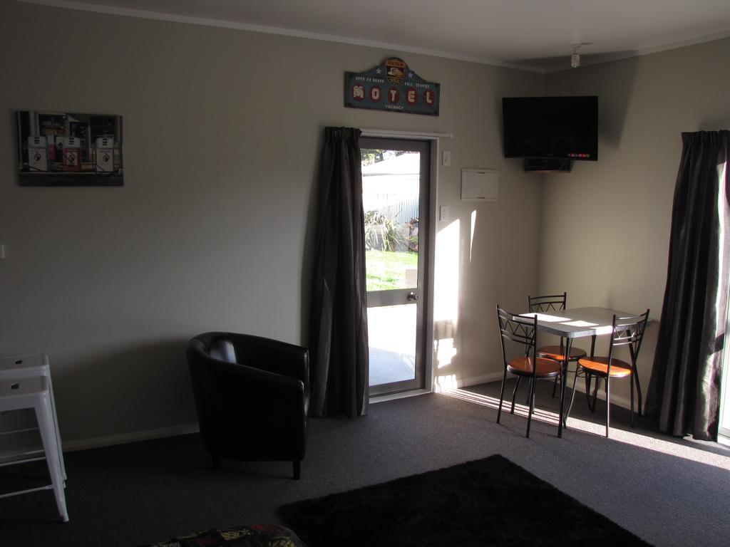 Cruz Inn Featherston エクステリア 写真